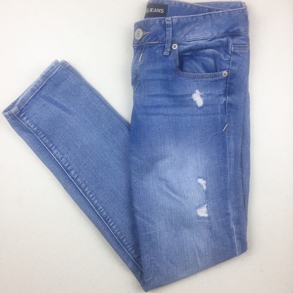 Express Stella Low Rise Cuffed Ankle Jeans Size 2